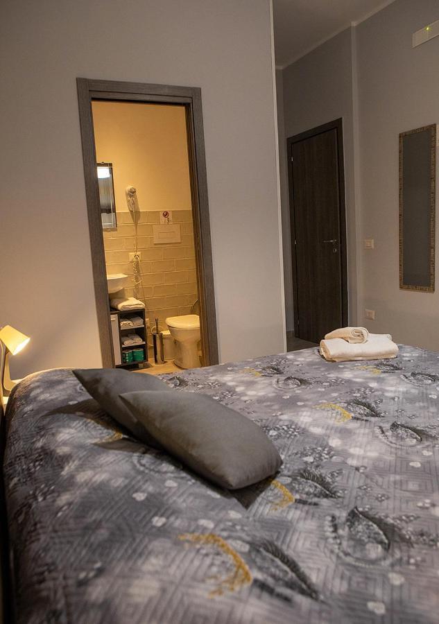 Zuroli Suite Napoli Bagian luar foto