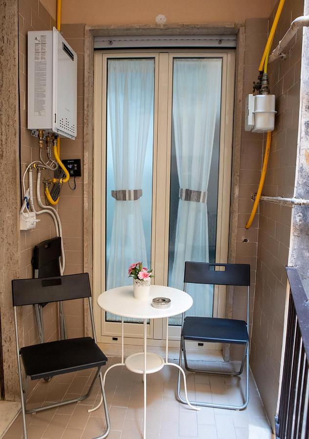 Zuroli Suite Napoli Bagian luar foto