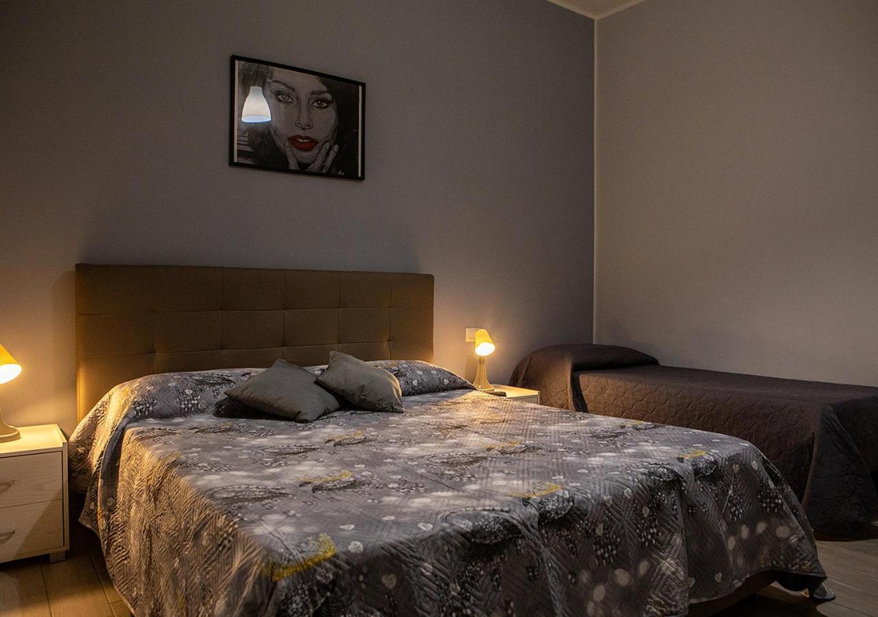 Zuroli Suite Napoli Bagian luar foto