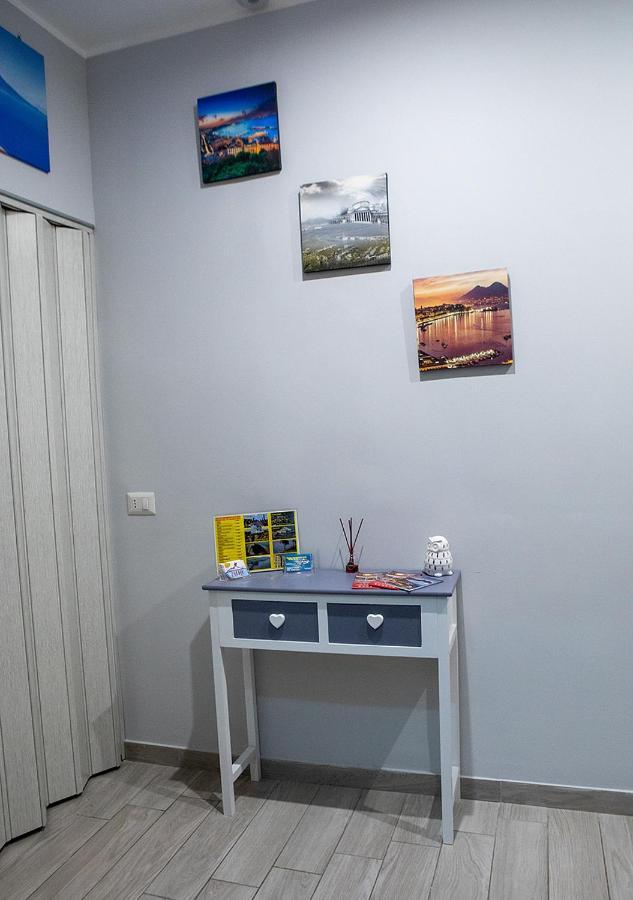 Zuroli Suite Napoli Bagian luar foto