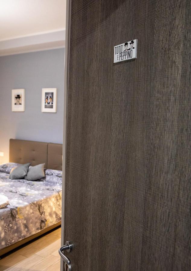 Zuroli Suite Napoli Bagian luar foto
