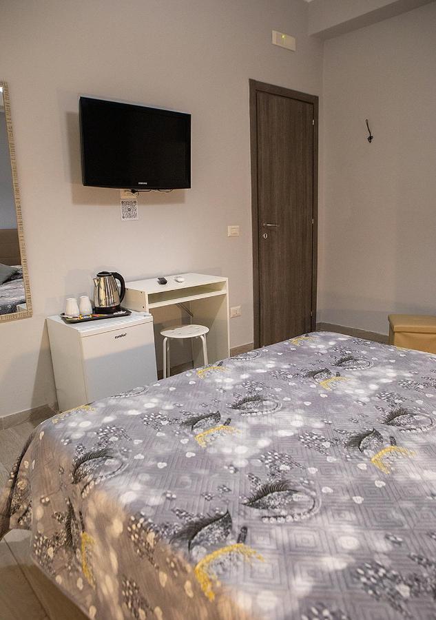 Zuroli Suite Napoli Bagian luar foto