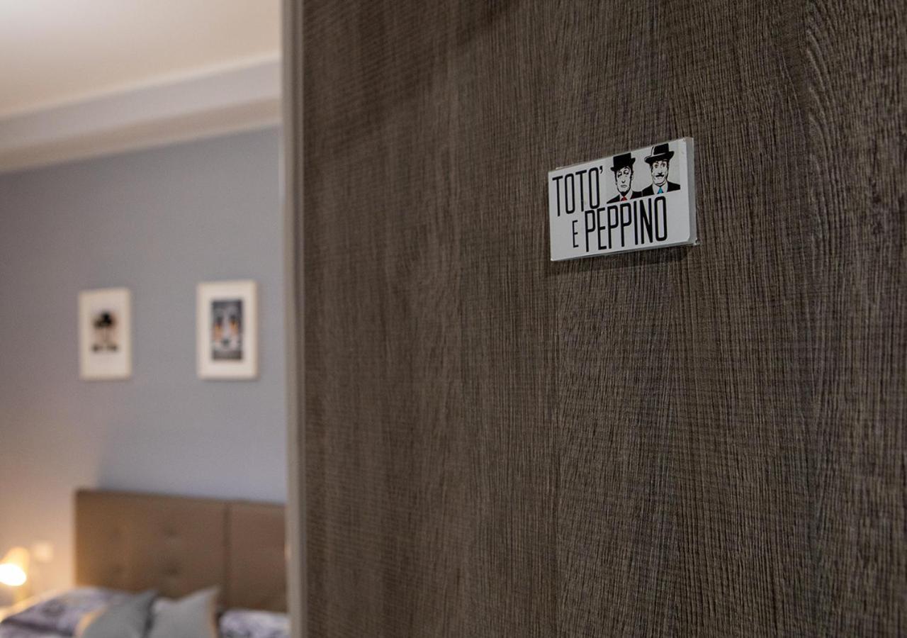 Zuroli Suite Napoli Bagian luar foto